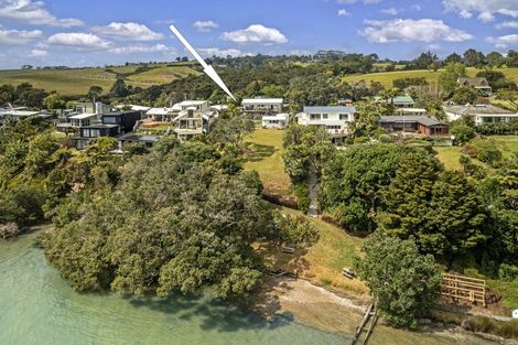 Photo of property in 13 Okura River Road, Okura, Albany, 0792