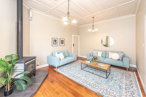 Photo of property in 12 Tregarth Street, Saint Johns Hill, Whanganui, 4501