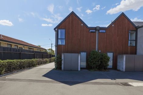 Photo of property in 1/20 North Avon Road, Richmond, Christchurch, 8013