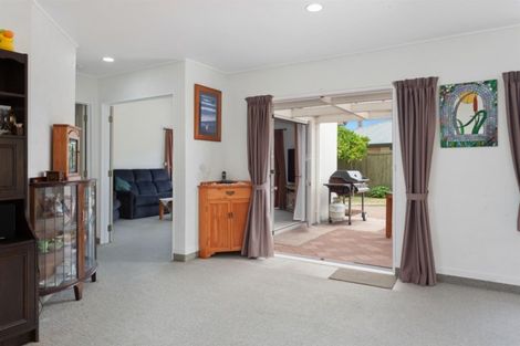 Photo of property in 43 Fishermans Drive, Coastlands, Whakatane, 3120