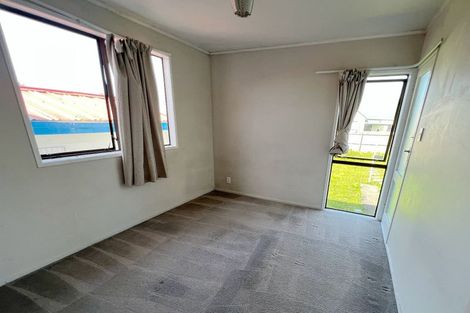 Photo of property in 110 Bruce Mclaren Road, Henderson, Auckland, 0612