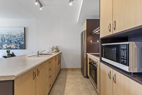 Photo of property in Bay Palms Apartments, 11/30e Bute Road, Browns Bay, Auckland, 0630