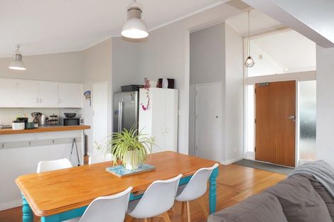 Photo of property in 22 Hennessy Street East, Foxton Beach, Foxton, 4815