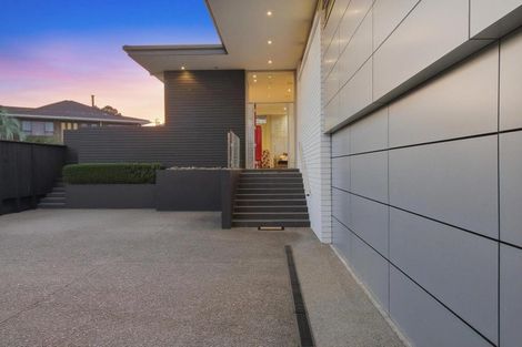 Photo of property in 12 Highlight Parade, Te Atatu South, Auckland, 0610