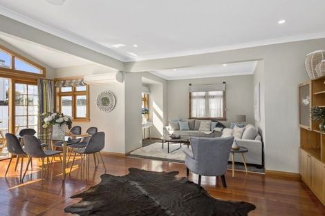 Photo of property in 27 Hardy Street, Waterloo, Lower Hutt, 5011