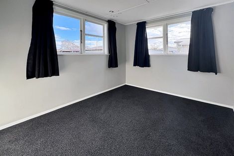 Photo of property in 16 Forth Street, Levin, 5510