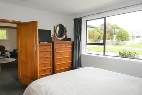 Photo of property in 3 Leith Crescent, Greymouth, 7805