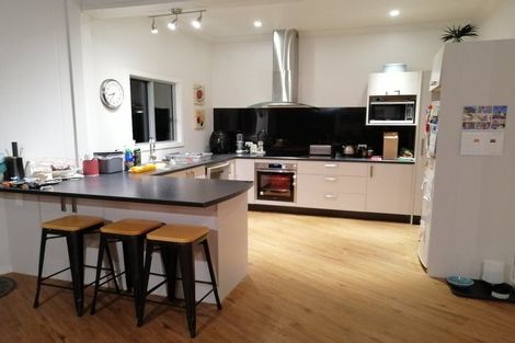 Photo of property in 17a Botany Lane, Whitby, Porirua, 5024