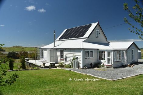 Photo of property in 354 Linton Road, Maungaturoto, 0583