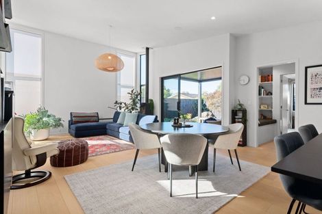 Photo of property in 30b Braid Road, St Andrews, Hamilton, 3200