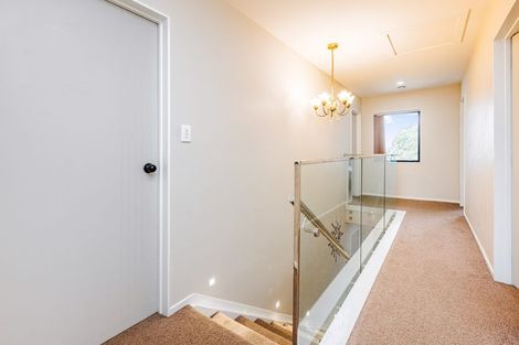 Photo of property in 43a Thompson Terrace, Manurewa, Auckland, 2102