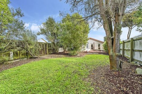 Photo of property in 64 Park Terrace, Waikuku Beach, 7473