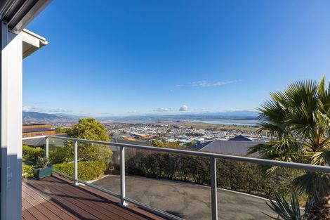 Photo of property in 14 Zeehaen Place, Britannia Heights, Nelson, 7010