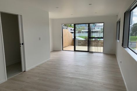 Photo of property in 94d Bay Street, Red Beach, 0932