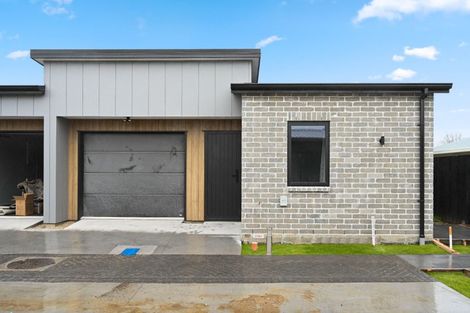 Photo of property in 2 Fable Way, Leamington, 3432