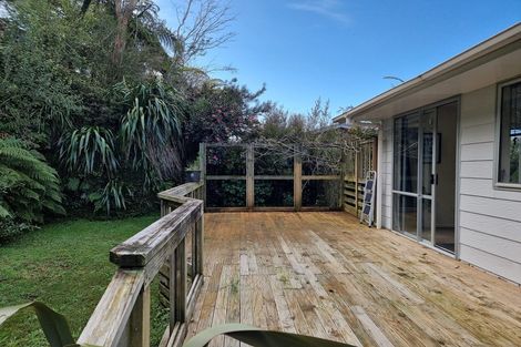 Photo of property in 73 Heta Road, Highlands Park, New Plymouth, 4312