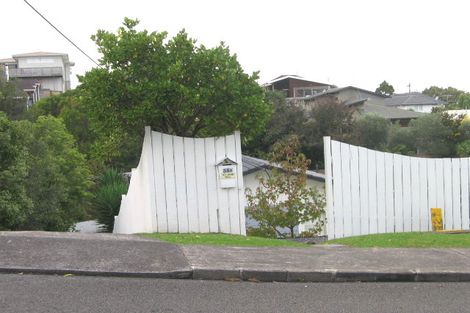 Photo of property in 34a Colonial Road, Birkenhead, Auckland, 0626