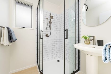 Photo of property in 85 Riverpark Crescent, Henderson, Auckland, 0610