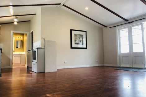 Photo of property in 274 Clevedon Kawakawa Road, Clevedon, Papakura, 2585