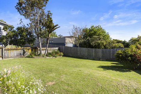 Photo of property in 4 Edgar Pearce Place, Howick, Auckland, 2014