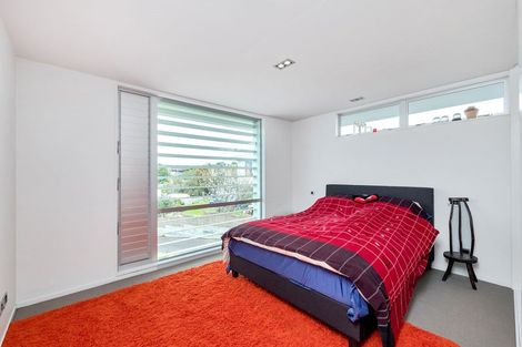 Photo of property in 1462 Whangaparaoa Road, Army Bay, Whangaparaoa, 0930