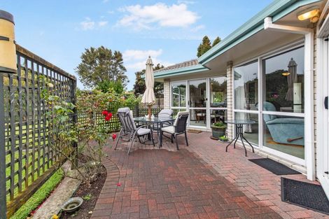 Photo of property in 24 Riverlea Drive, Katikati, 3129