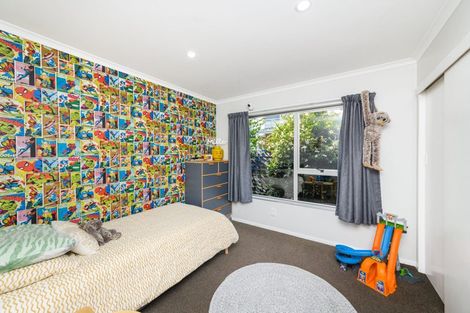 Photo of property in 16 Lane Place, Awapuni, Palmerston North, 4412