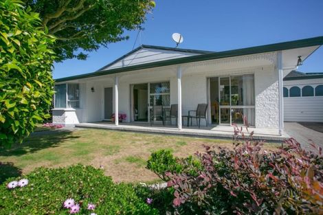 Photo of property in 9 Woodstock Crescent, Leamington, Cambridge, 3432