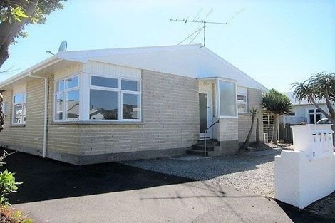 Photo of property in 1/27 Byron Street, Miramar, Wellington, 6022