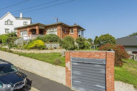 Photo of property in 27 Lawrence Street, Mornington, Dunedin, 9011