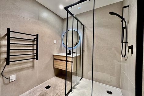 Photo of property in 28c Balthazar Road, Kumeu, 0892