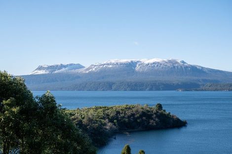Photo of property in 62 Spencer Road, Lake Tarawera, Rotorua, 3076