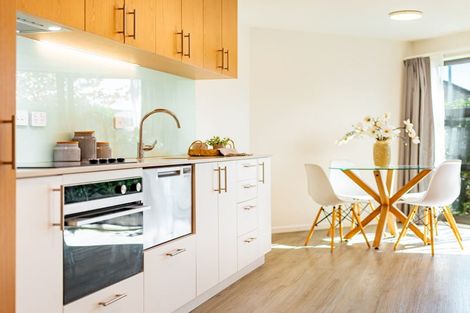 Photo of property in 2/69 Suva Street, Upper Riccarton, Christchurch, 8041