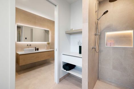 Photo of property in 14 Hugo Shaw Drive, Cambridge, 3434