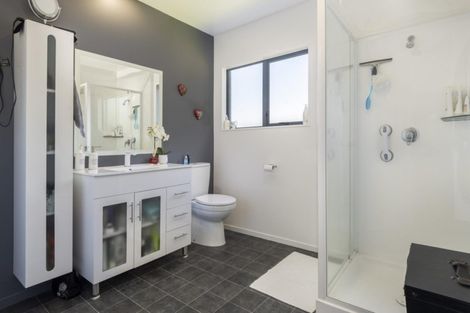 Photo of property in 101b Darraghs Road, Brookfield, Tauranga, 3110