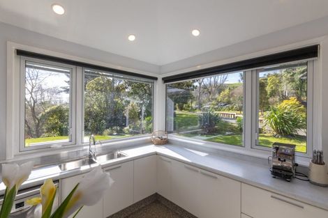 Photo of property in 6 Polson Hill Drive, Aokautere, Palmerston North, 4471