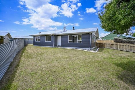 Photo of property in 32 Ramsey Crescent, Flaxmere, Hastings, 4120