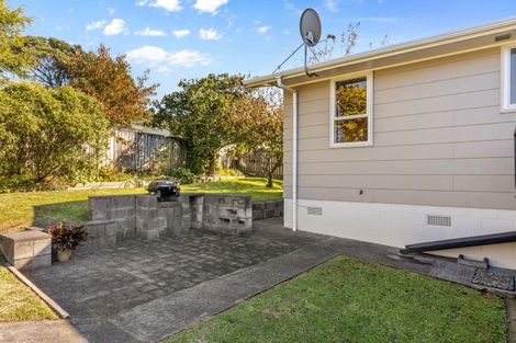 Photo of property in 65a Riversdale Drive, Merrilands, New Plymouth, 4312