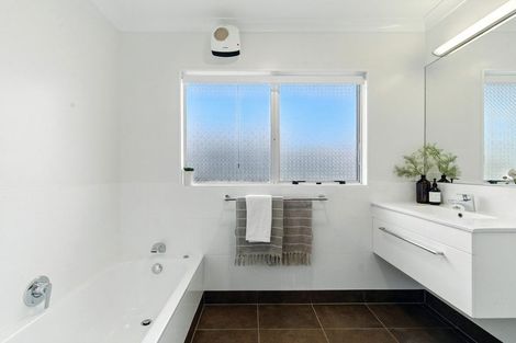 Photo of property in 21 Bramley Drive, Omokoroa, 3114