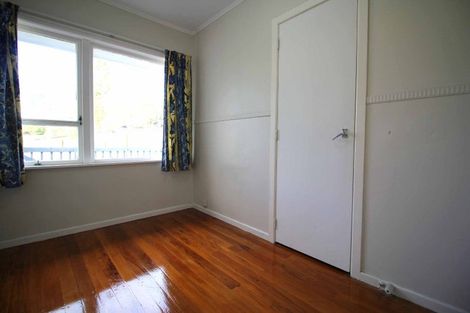 Photo of property in 10 Acton Place, Avondale, Auckland, 0600