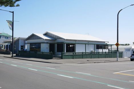 Photo of property in 399 Marine Parade, Napier South, Napier, 4110