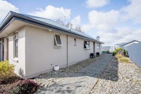 Photo of property in 12 Calder Place, Winton, 9720