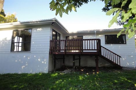 Photo of property in 9 Kopu Place, Clendon Park, Auckland, 2103