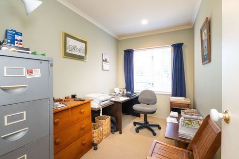 Photo of property in 4 Fulford Place, Havelock North, 4130