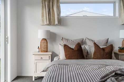 Photo of property in 23 Kotiate Street, Papamoa Beach, Papamoa, 3118