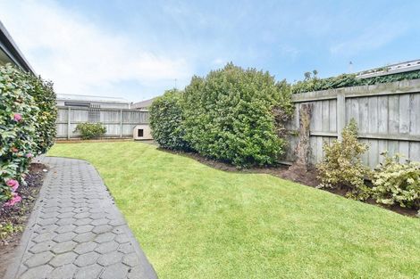Photo of property in 1c Sylvia Street, Parklands, Christchurch, 8083