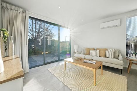 Photo of property in 202a Edgeware Road, Edgeware, Christchurch, 8013