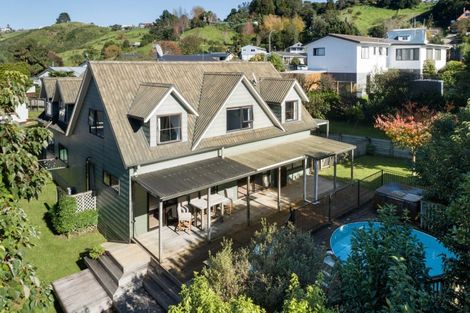 Photo of property in 18 Resolution Road, Welcome Bay, Tauranga, 3112
