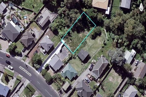 Photo of property in 54a Awaroa Road, Sunnyvale, Auckland, 0612