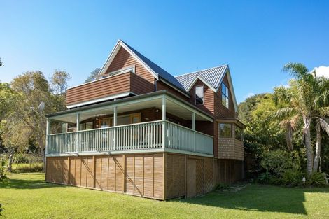 Photo of property in 15 Irishtown Road, Kuaotunu, Whitianga, 3592